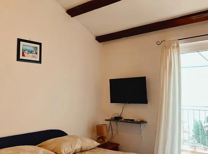 Mihaela Appartement *