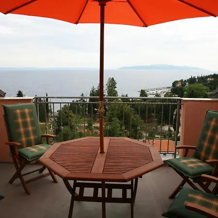 Apartment Mihaela *