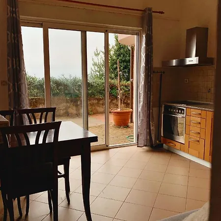 Mihaela Apartman Icici