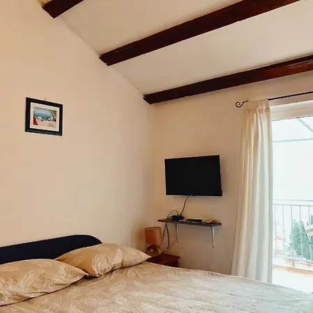 Mihaela Appartement *