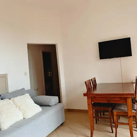 Mihaela Apartment Icici